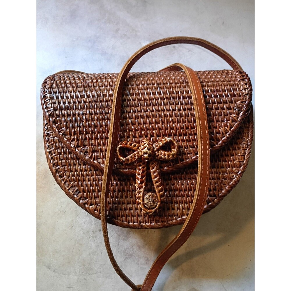 Woven Bow Crossbody Bag in Brown